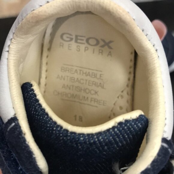 Geox Baby Tutim Baby Walking Shoes - Picture 3 of 6